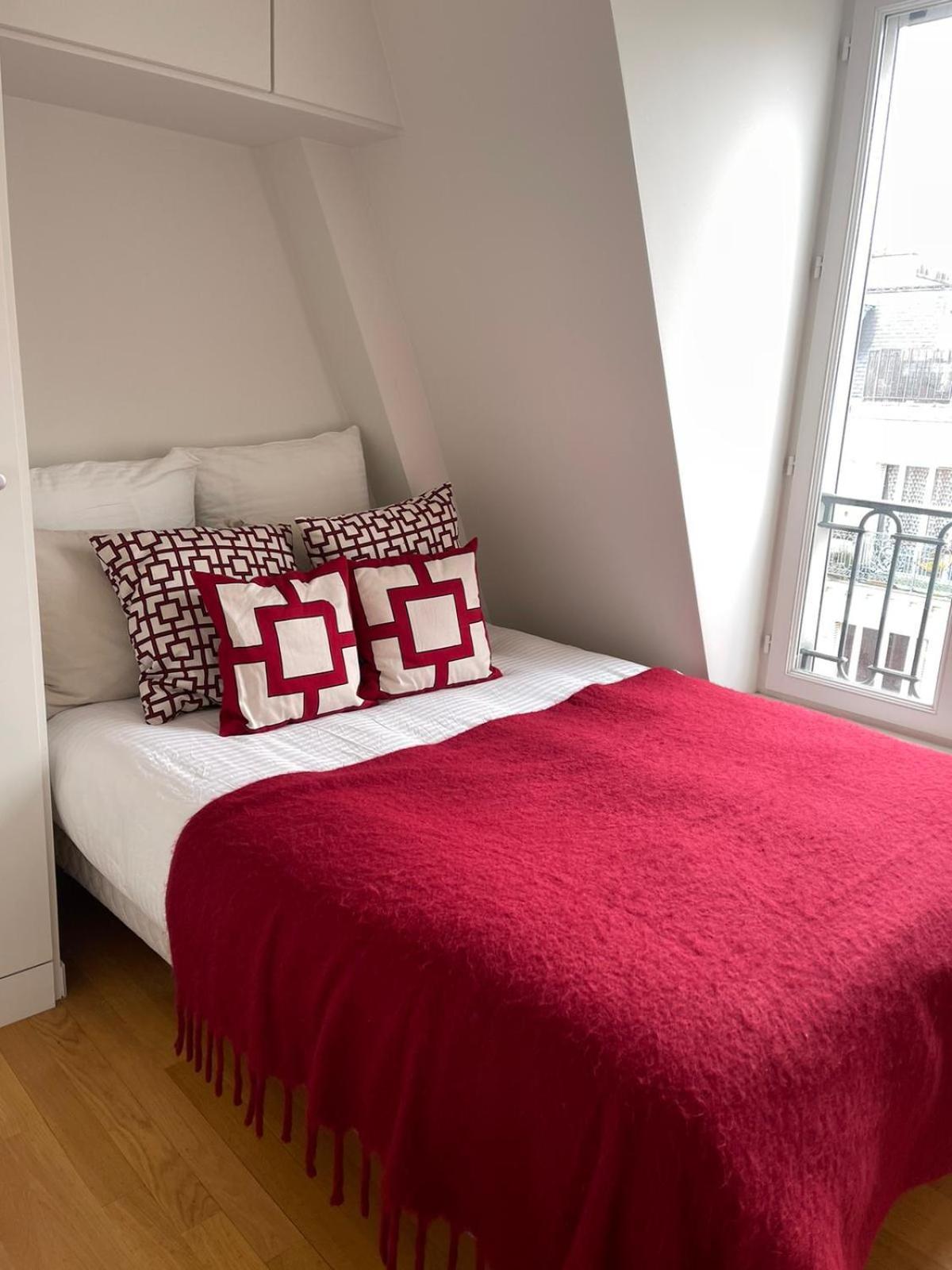 Champs De Mars - Laos Apartment Paris Exterior photo